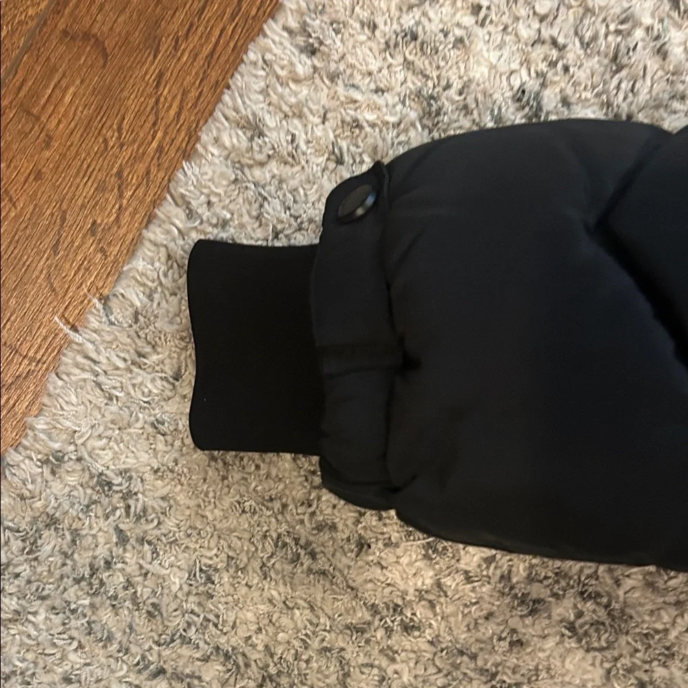 Madden Black Puffer Jacket with Faux Fur Hood size MM - Picture 7 of 16